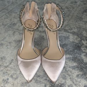 Badgley Mischka bridal shoes